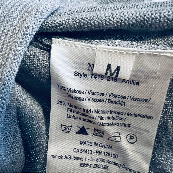 ❤️Anthropologie Numph EUC never worn silver sparkling top size M - Picture 6 of 6